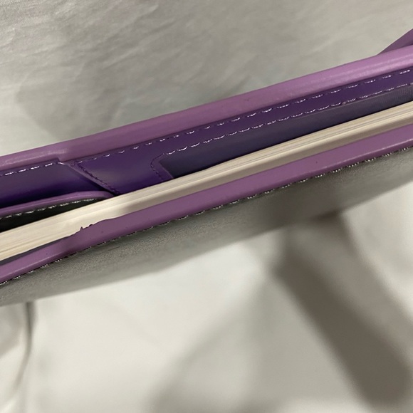 Business Portfolio/ Notebook/ Clutch - Picture 7 of 15